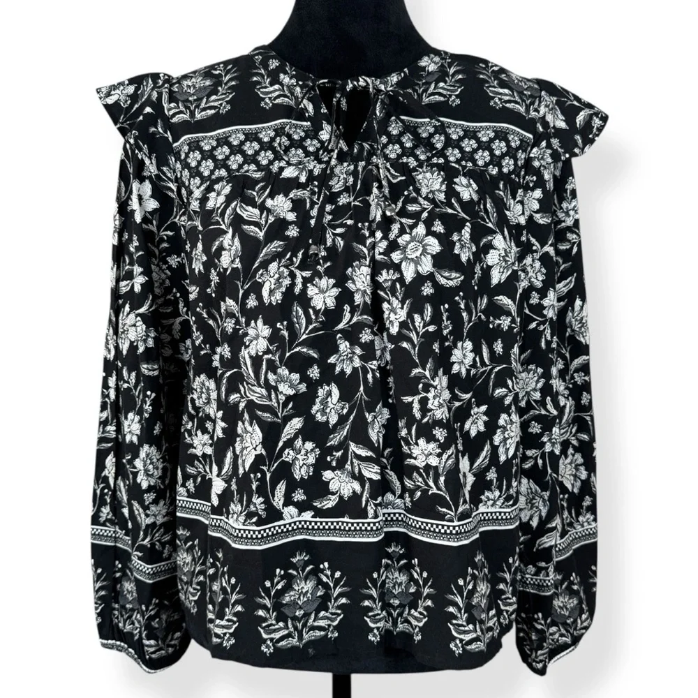 Time‎ and Tru Top Womens Medium M Black White Long Sleeves Relaxed Fit NWT